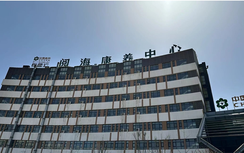 寧夏銀川市閱?？叼B(yǎng)中心供氧系統(tǒng)設(shè)備安裝